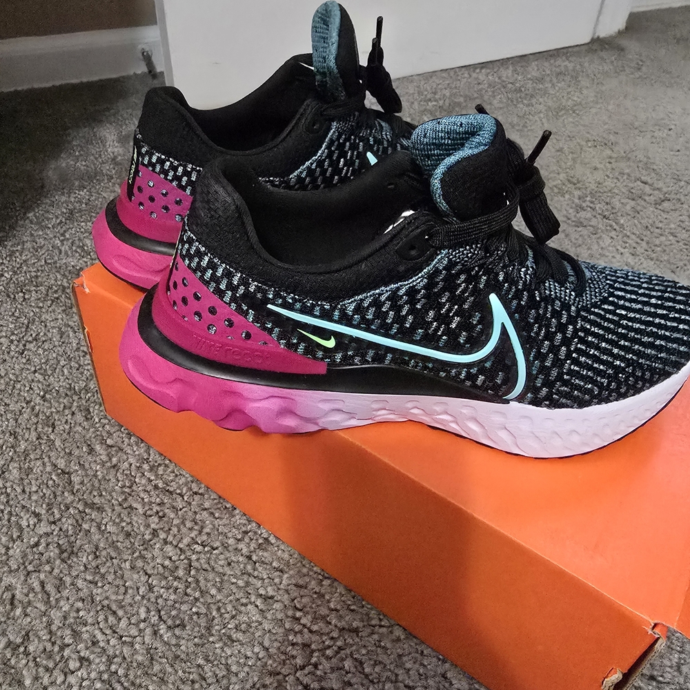 Nike React Infinity Run FK3: Black/Dynamic Turq-Pink Prime